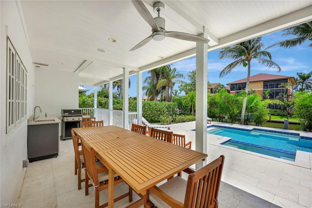 1500 Pelican AVE, NAPLES FL 34102-31