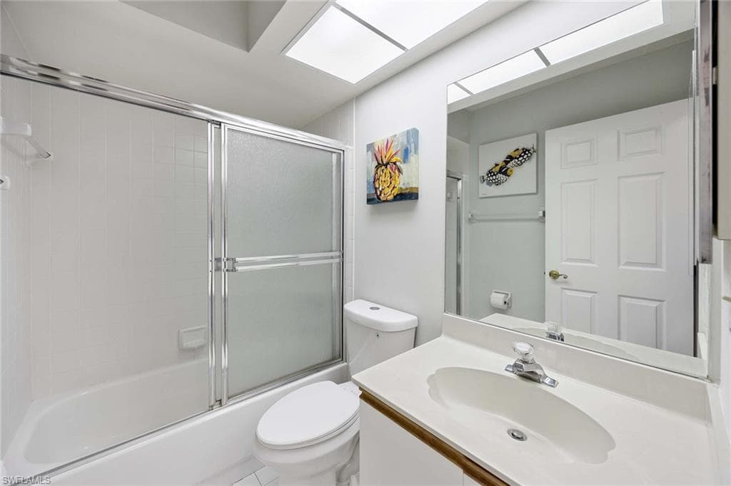 822 Gulf Pavillion DR # 202, NAPLES FL 34108-16