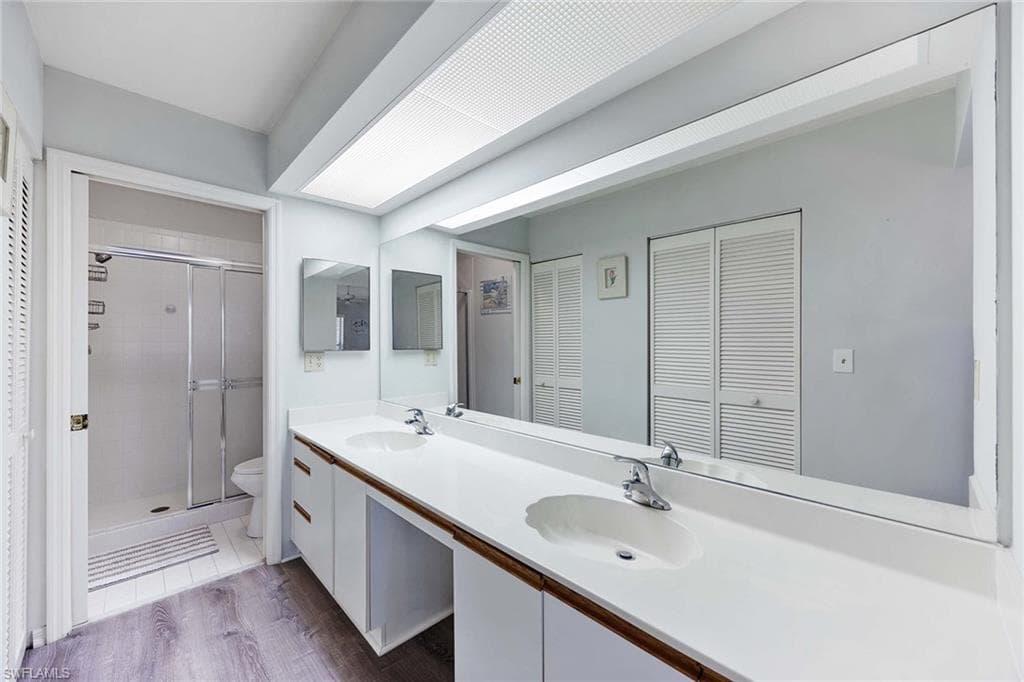 822 Gulf Pavillion DR # 202, NAPLES FL 34108-13