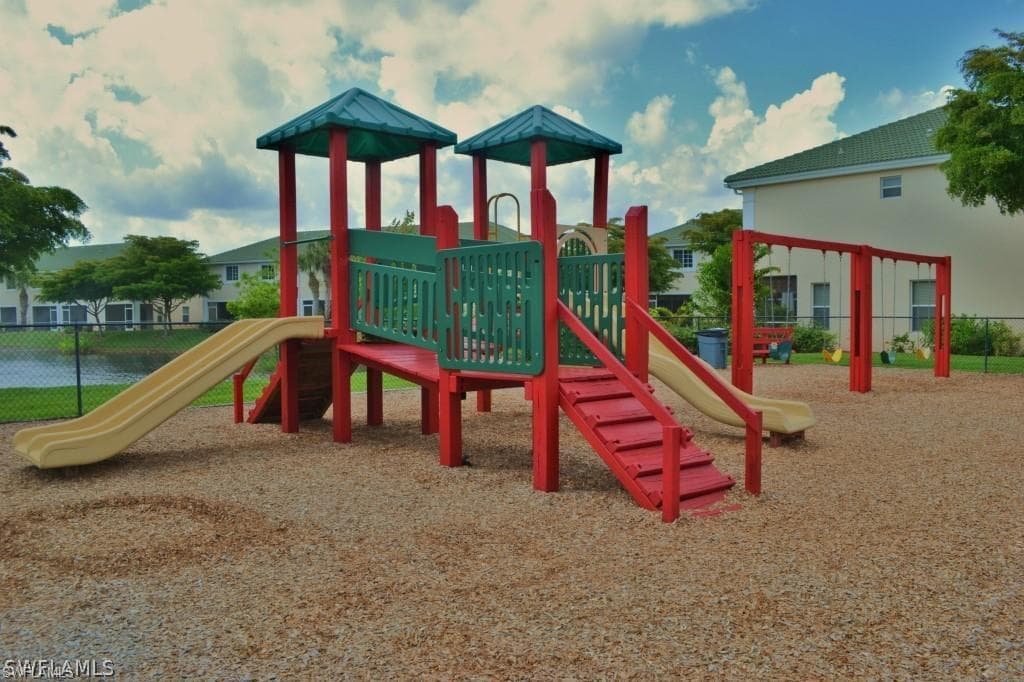 10112 Spyglass Hill LN, FORT MYERS FL 33966-31