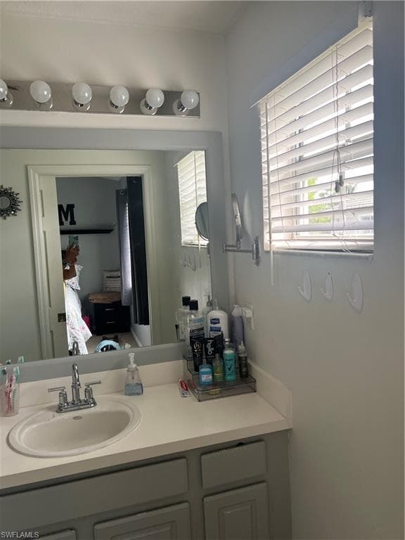 10112 Spyglass Hill LN, FORT MYERS FL 33966-18