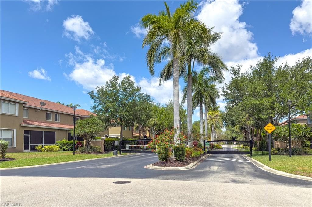 17504 Cherry Ridge LN, FORT MYERS FL 33967-27