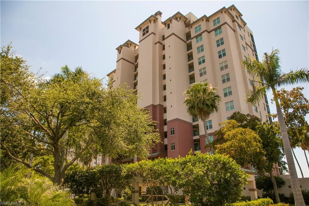 430 Cove Tower DR # 1202, NAPLES FL 34110-14
