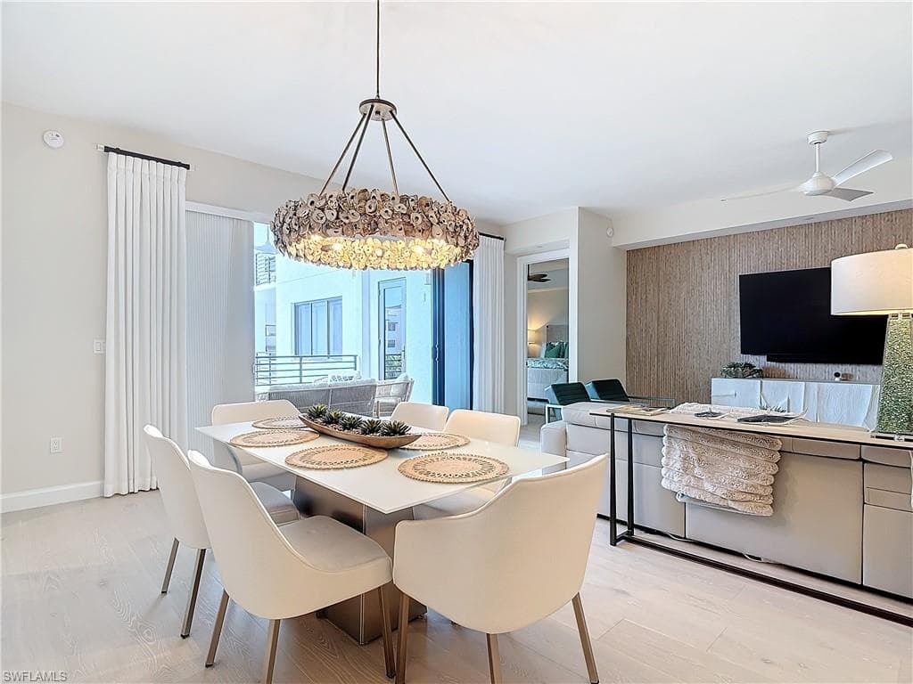 1125 Central AVE # 462, NAPLES FL 34102-12