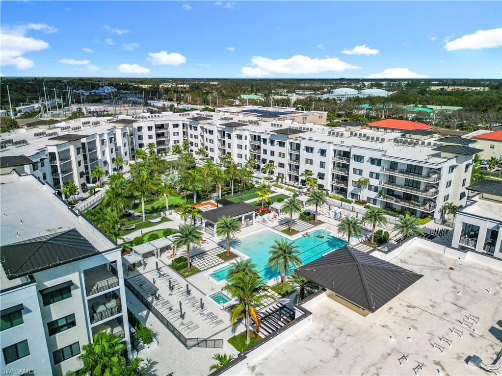 1125 Central AVE # 462, NAPLES FL 34102-34