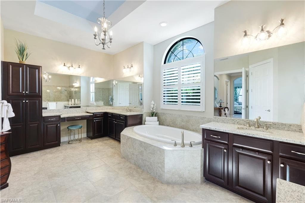 1456 Mockingbird DR, NAPLES FL 34120-22