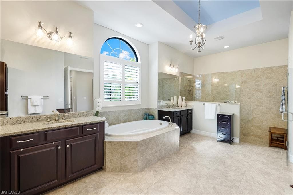 1456 Mockingbird DR, NAPLES FL 34120-23