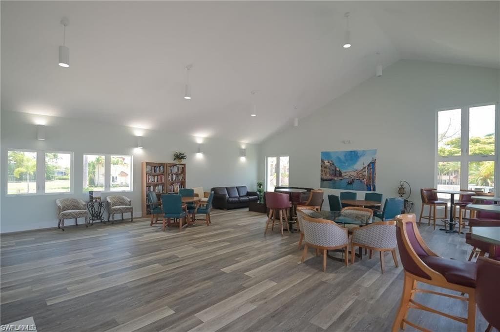 17060 Marina Cove LN, FORT MYERS FL 33908-42