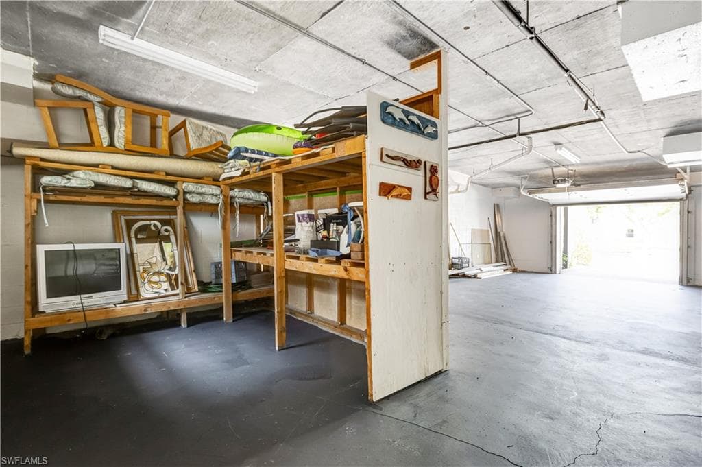 17060 Marina Cove LN, FORT MYERS FL 33908-36