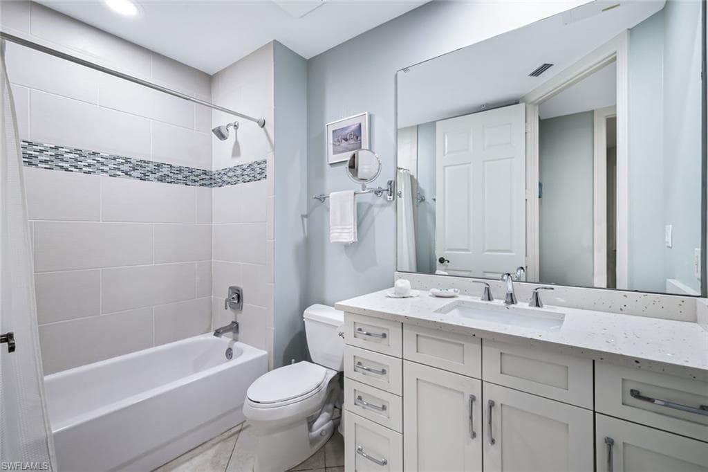 400 Flagship DR # 602, NAPLES FL 34108-19