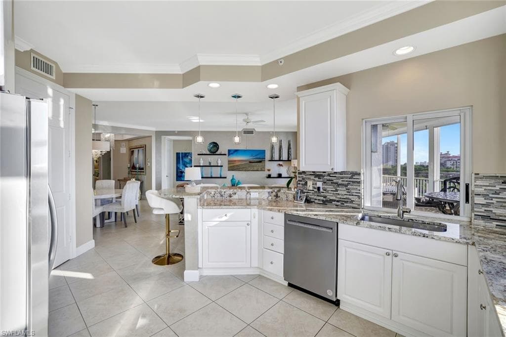 400 Flagship DR # 602, NAPLES FL 34108-8