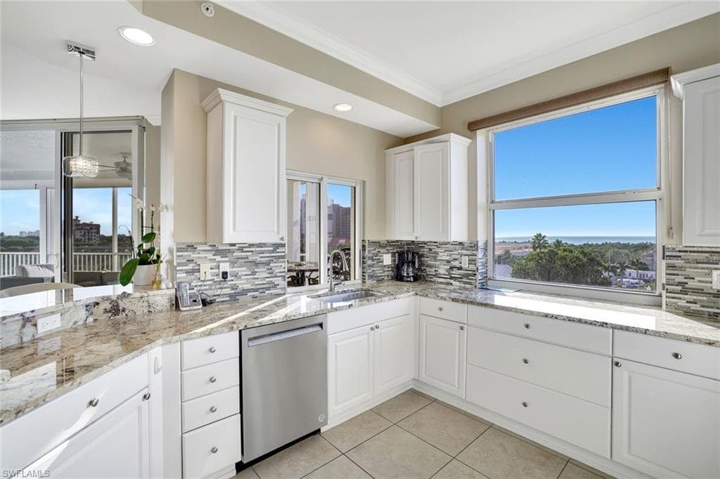 400 Flagship DR # 602, NAPLES FL 34108-7