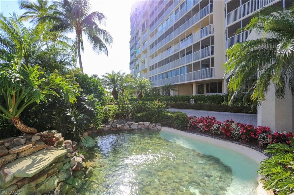 4041 Gulf Shore BLVD N # 305, NAPLES FL 34103-34