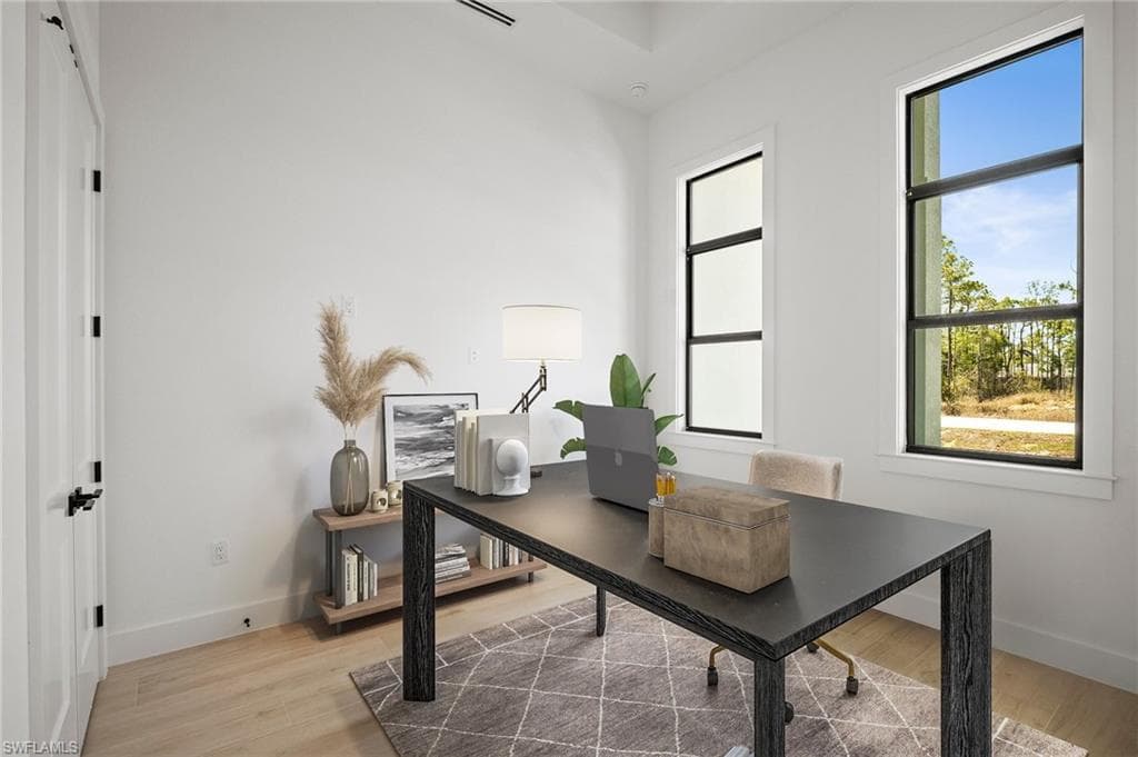 25400 Divot DR, BONITA SPRINGS FL 34135-1