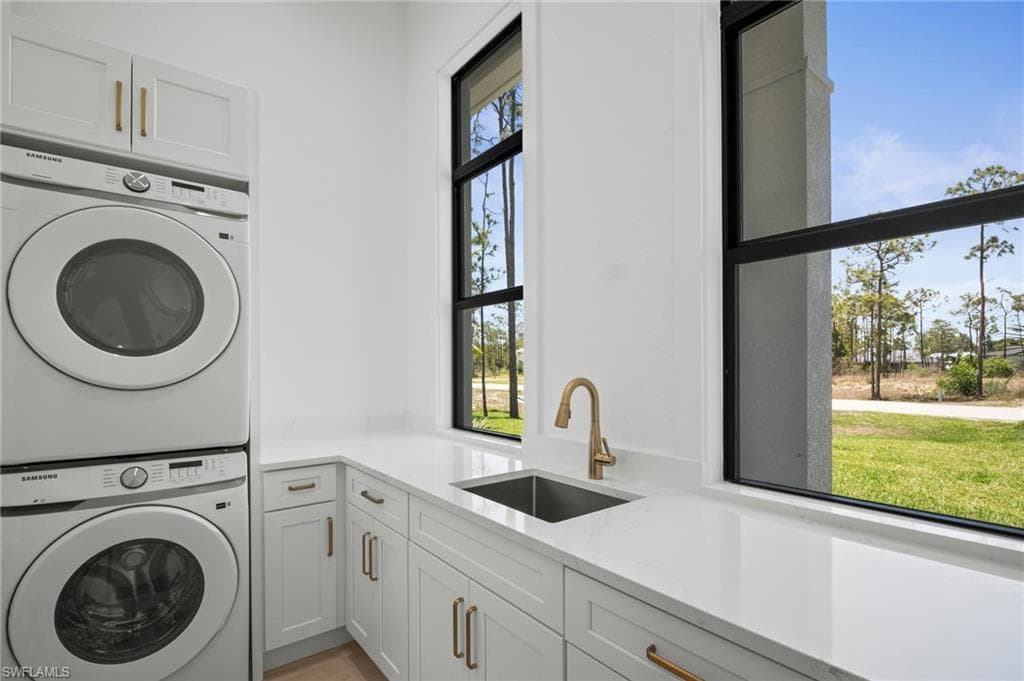 25400 Divot DR, BONITA SPRINGS FL 34135-29