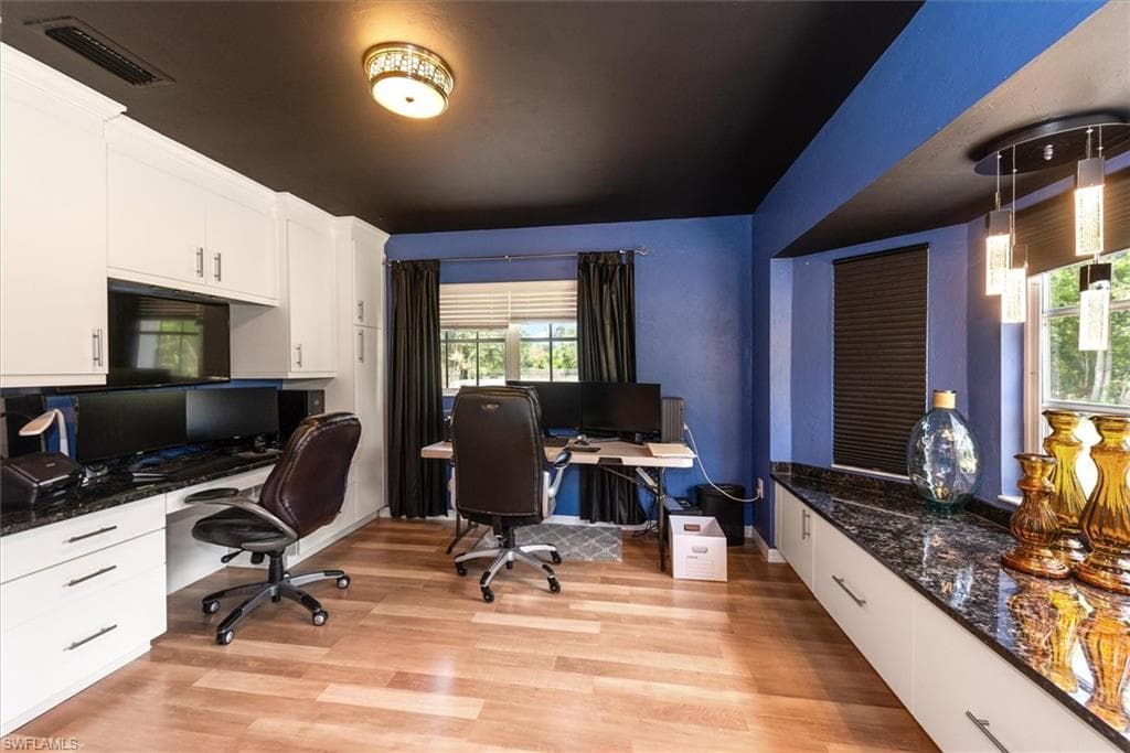 15261 Shamrock DR, FORT MYERS FL 33912-22