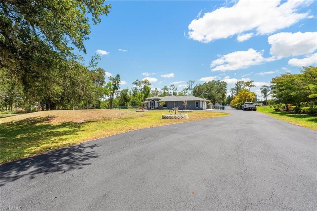 15261 Shamrock DR, FORT MYERS FL 33912-2