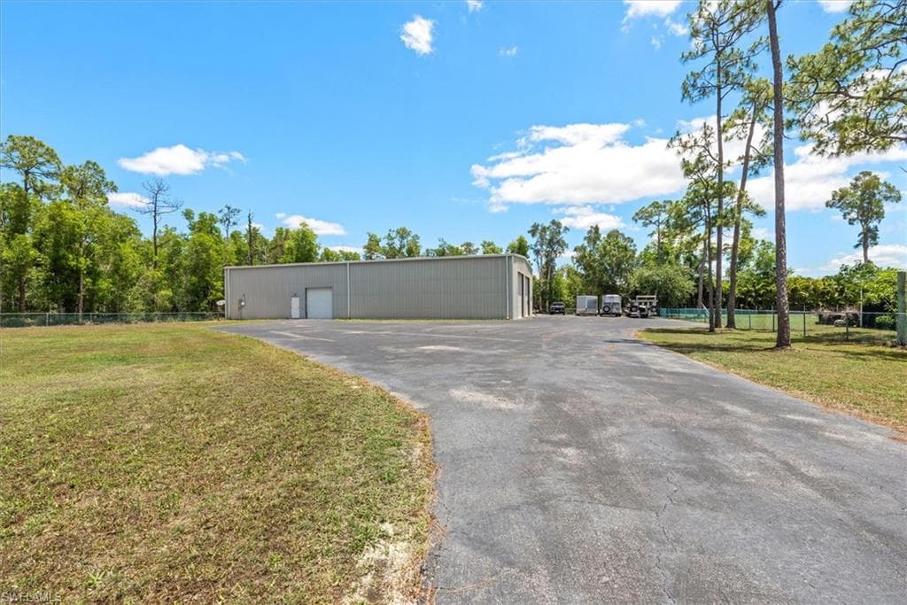 15261 Shamrock DR, FORT MYERS FL 33912-35