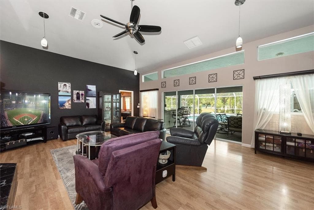 15261 Shamrock DR, FORT MYERS FL 33912-8