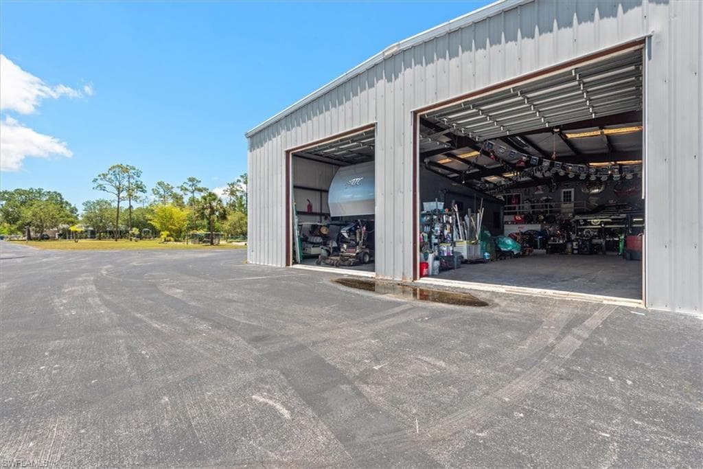 15261 Shamrock DR, FORT MYERS FL 33912-37