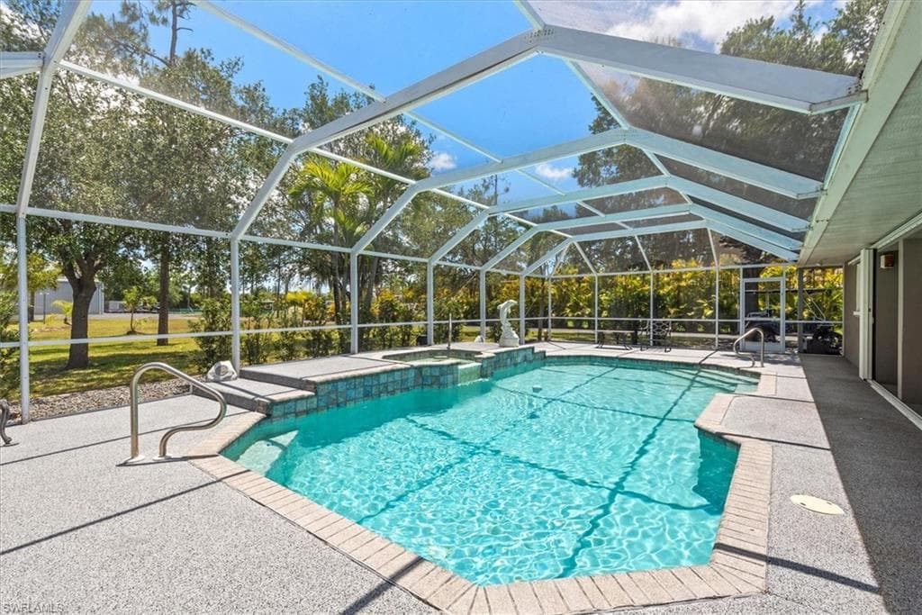 15261 Shamrock DR, FORT MYERS FL 33912-30