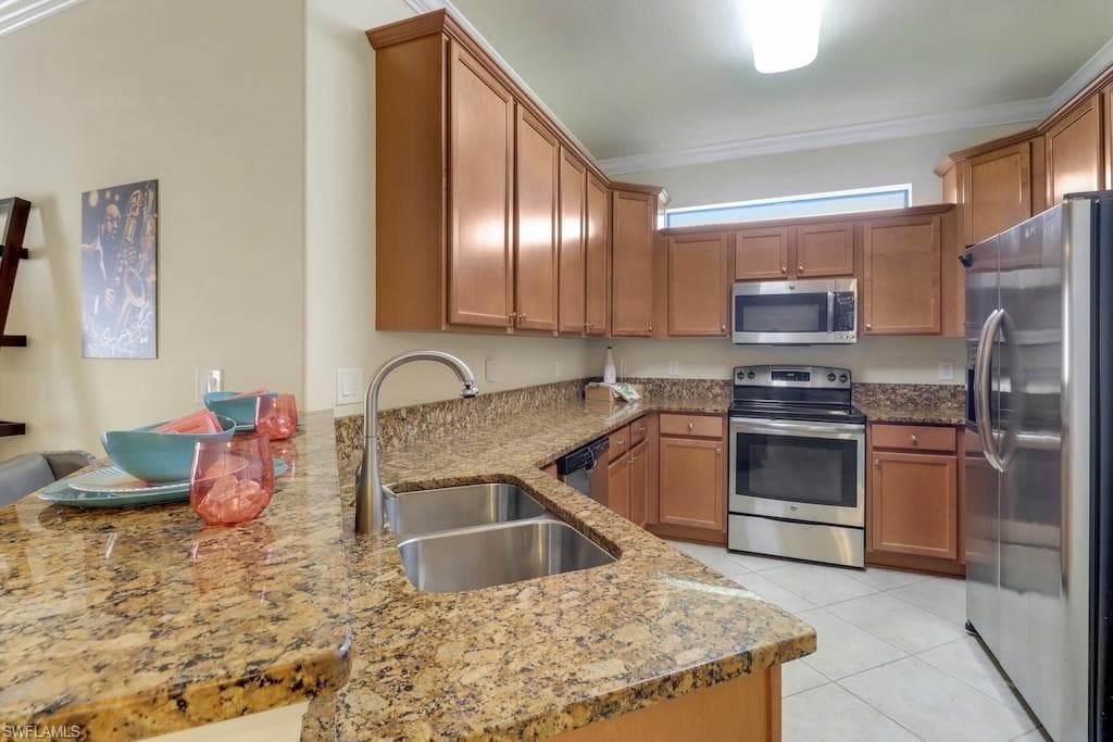 9101 Water Tupelo RD, FORT MYERS FL 33912-5