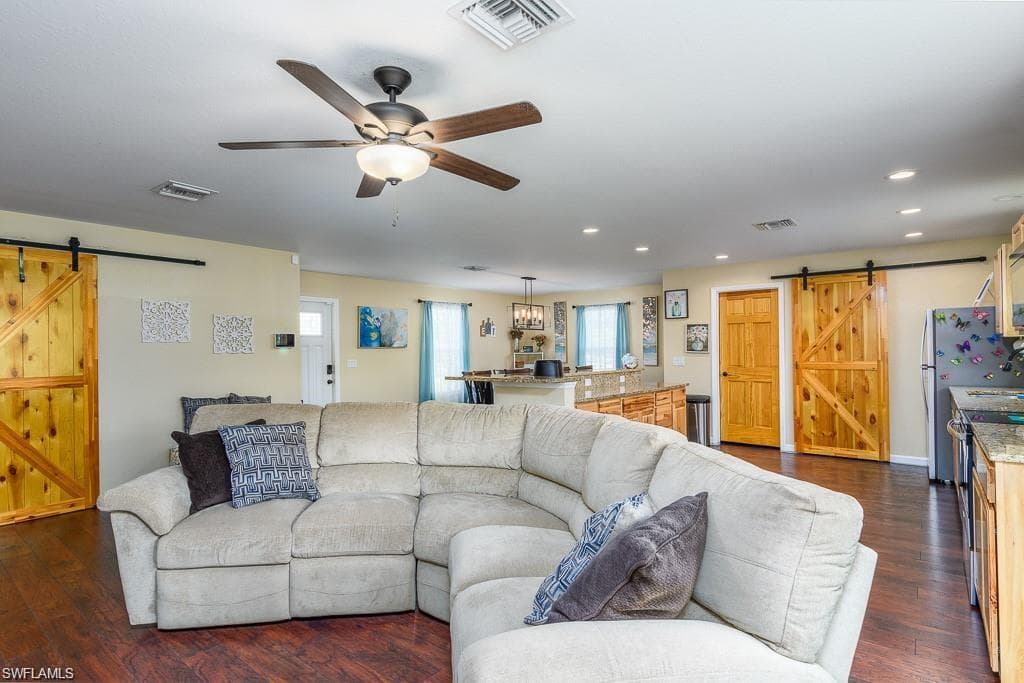 2916 9th ST SW, LEHIGH ACRES FL 33976-13