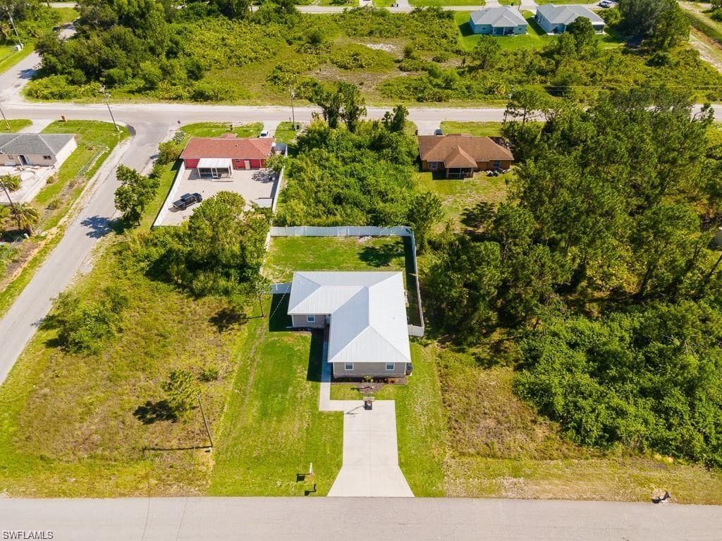 2916 9th ST SW, LEHIGH ACRES FL 33976-20