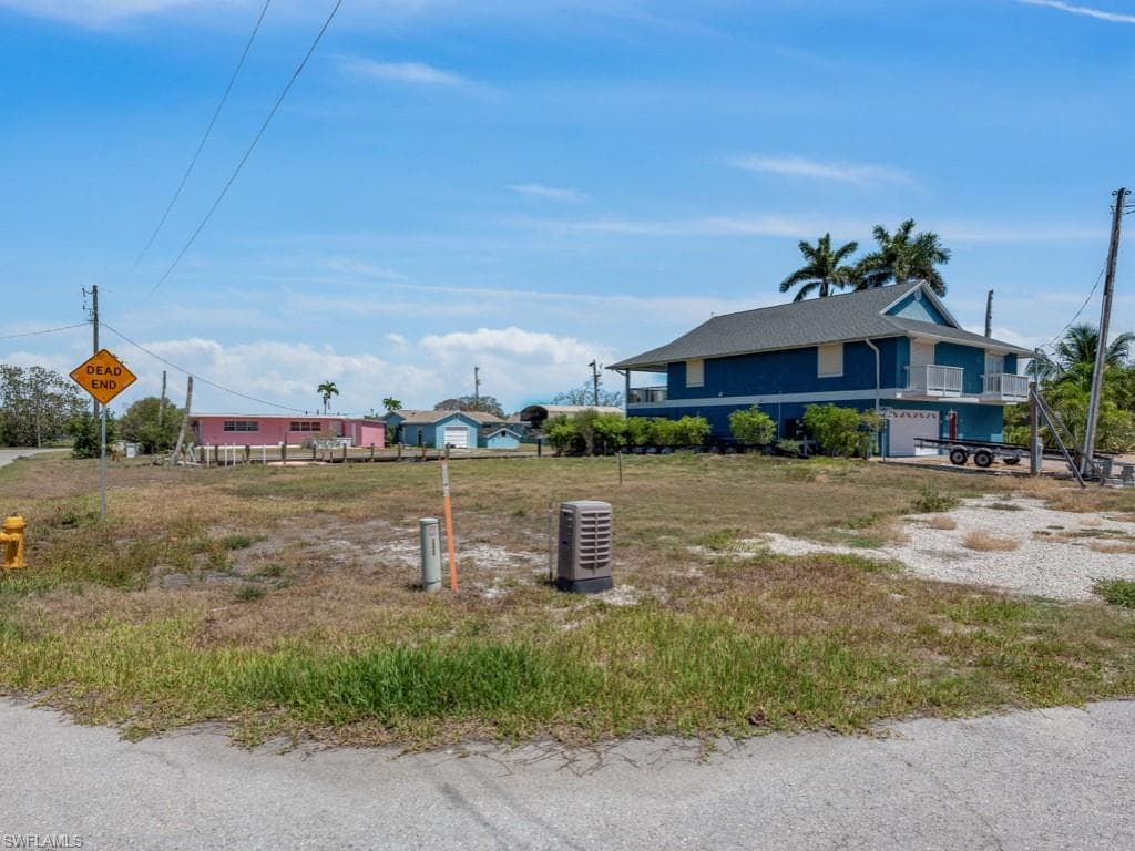 226 Goodland DR, GOODLAND FL 34140-12