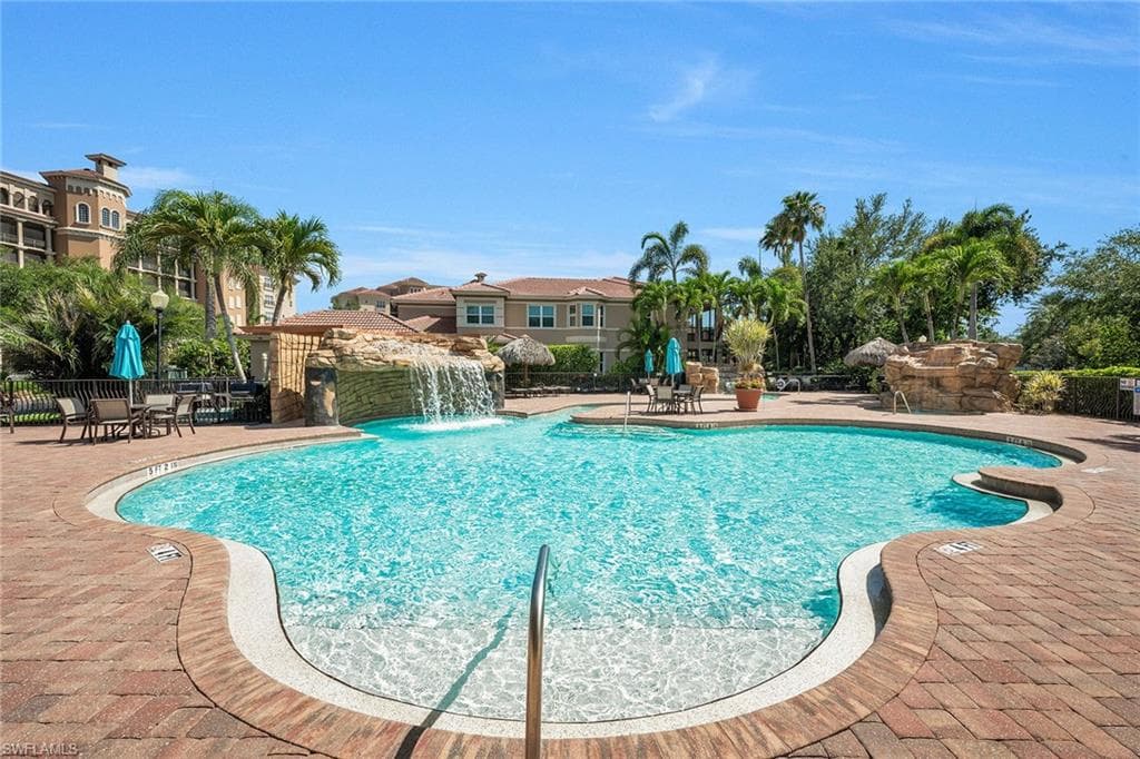 560 El Camino Real # 1102, NAPLES FL 34119-34