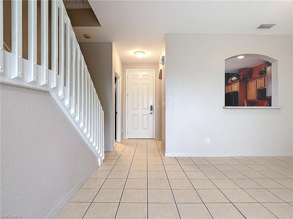 10013 Chiana CIR, FORT MYERS FL 33905-5