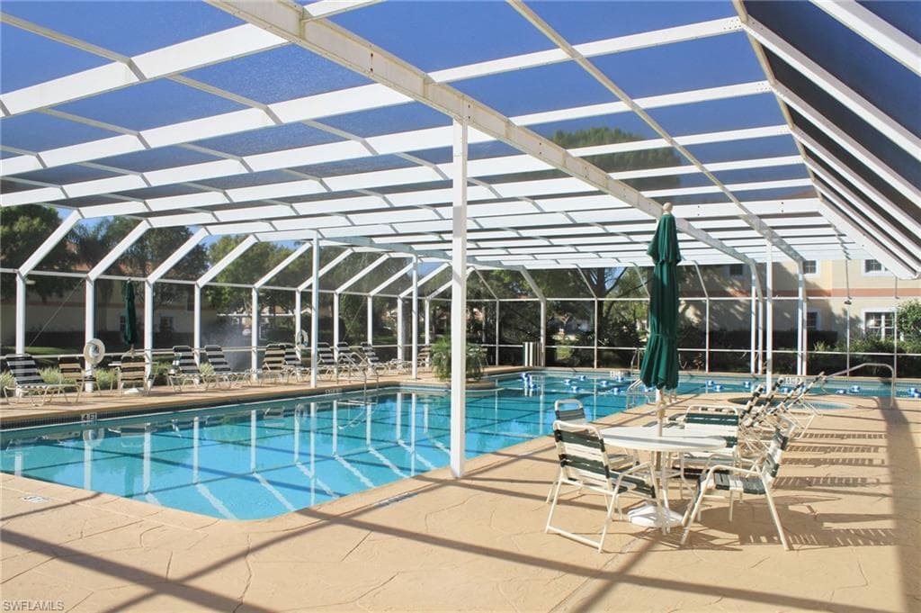 2476 Orchid Bay DR # W201, NAPLES FL 34109-28
