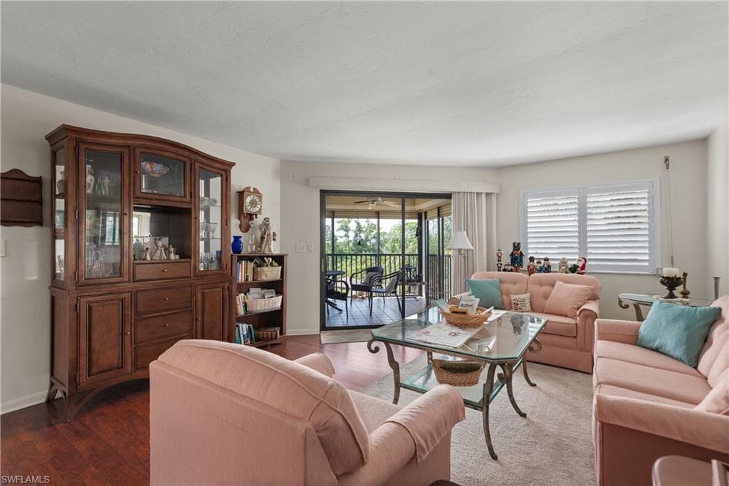 6979 Winkler RD # 135, FORT MYERS FL 33919-2