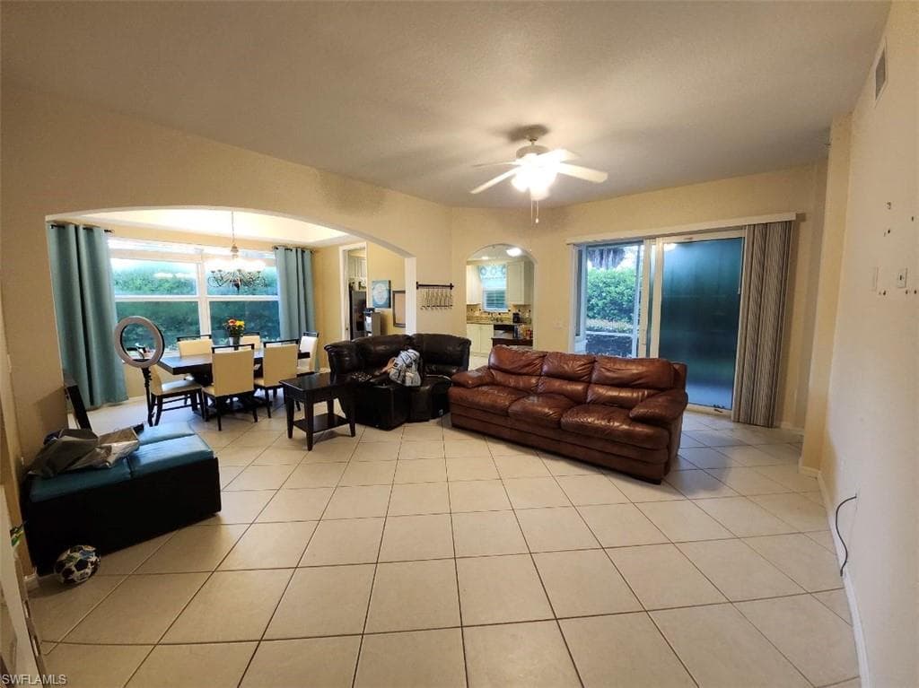 1445 Mariposa CIR # 101, NAPLES FL 34105-6