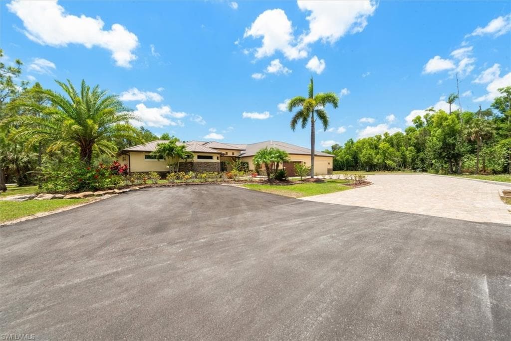 15860 Glendale LN, FORT MYERS FL 33912-4