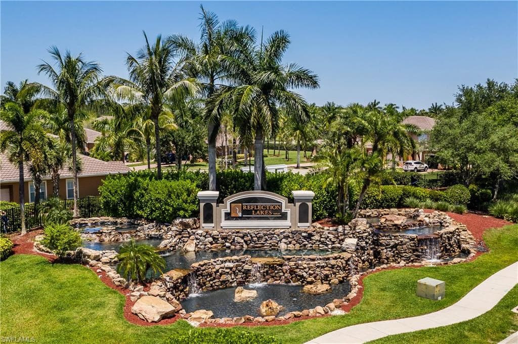 14183 Fall Creek CT, NAPLES FL 34114-31