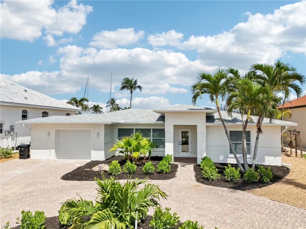 18195 Cutlass DR, FORT MYERS BEACH FL 33931-44