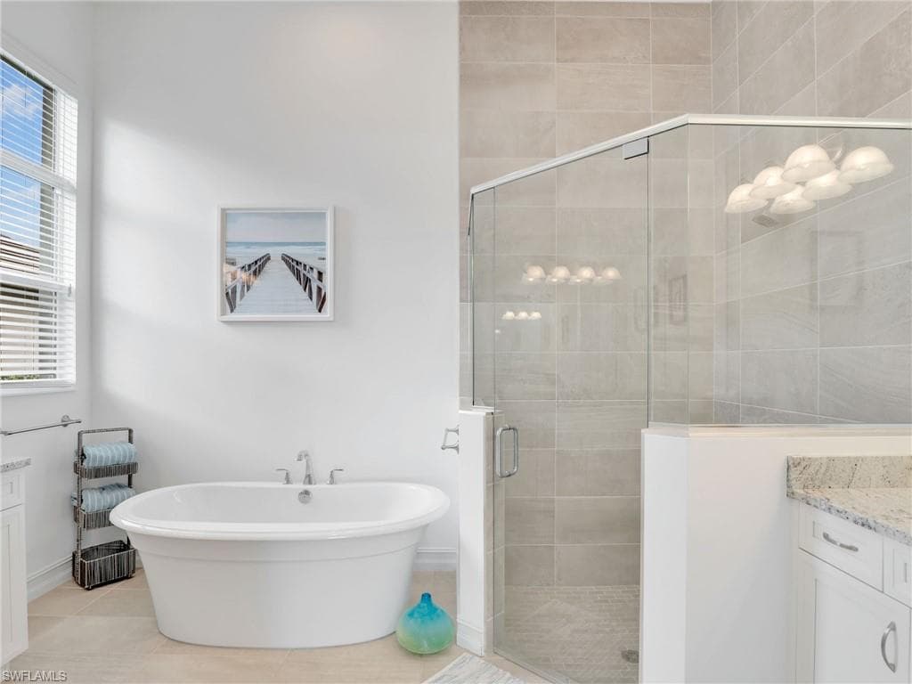 17208 Hidden Estates CIR, FORT MYERS FL 33908-34