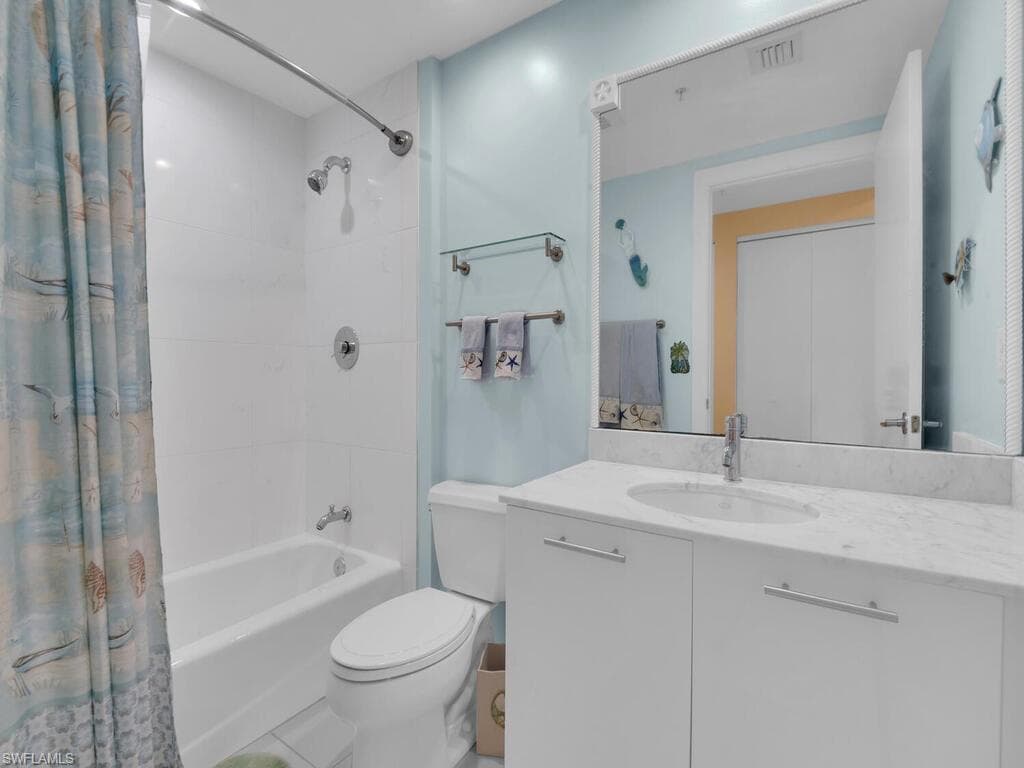 3000 Oasis Grand BLVD # 1705, FORT MYERS FL 33916-14