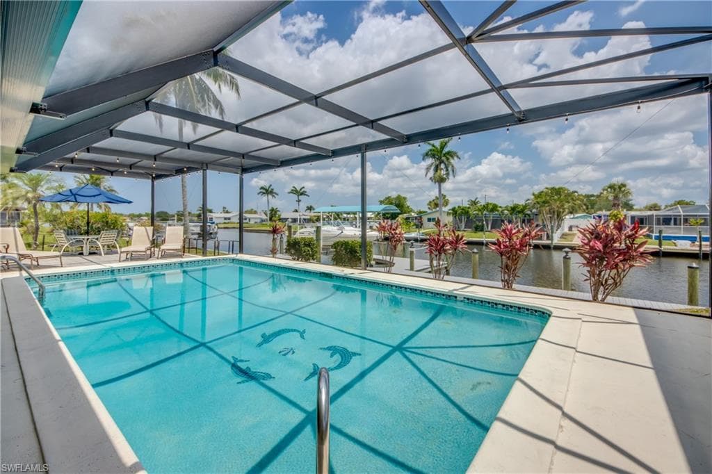 1720 Lakeview BLVD, NORTH FORT MYERS FL 33903-31