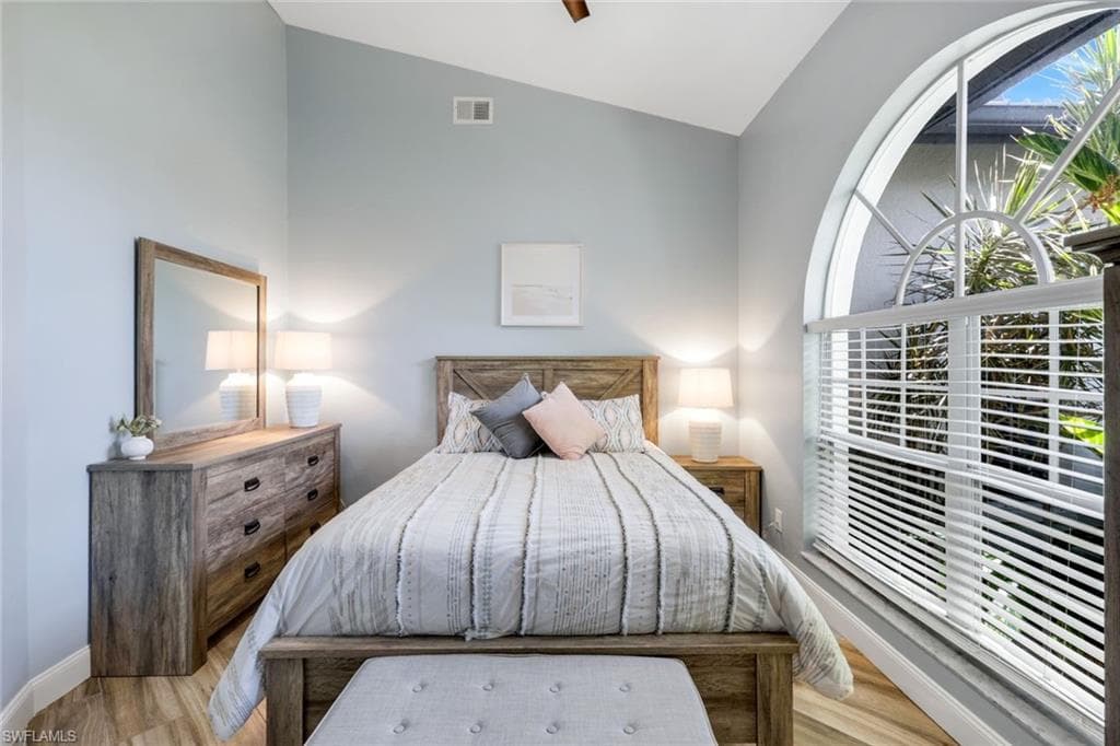 3347 SE 19th AVE, CAPE CORAL FL 33904-28