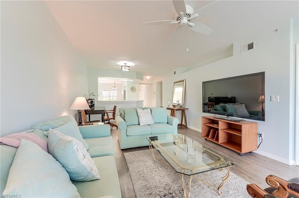 7577 Silver Trumpet LN W # T103, NAPLES FL 34109-11