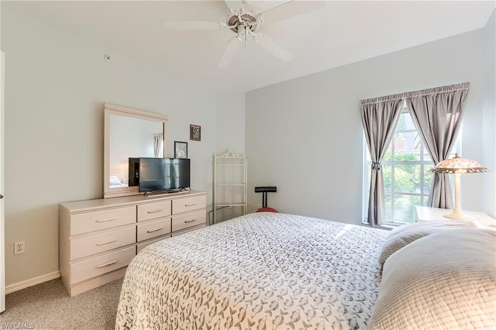 7577 Silver Trumpet LN W # T103, NAPLES FL 34109-13