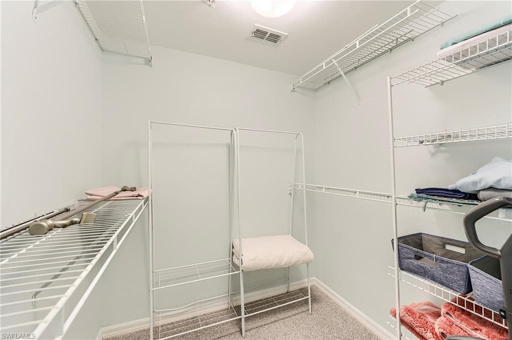 7577 Silver Trumpet LN W # T103, NAPLES FL 34109-7