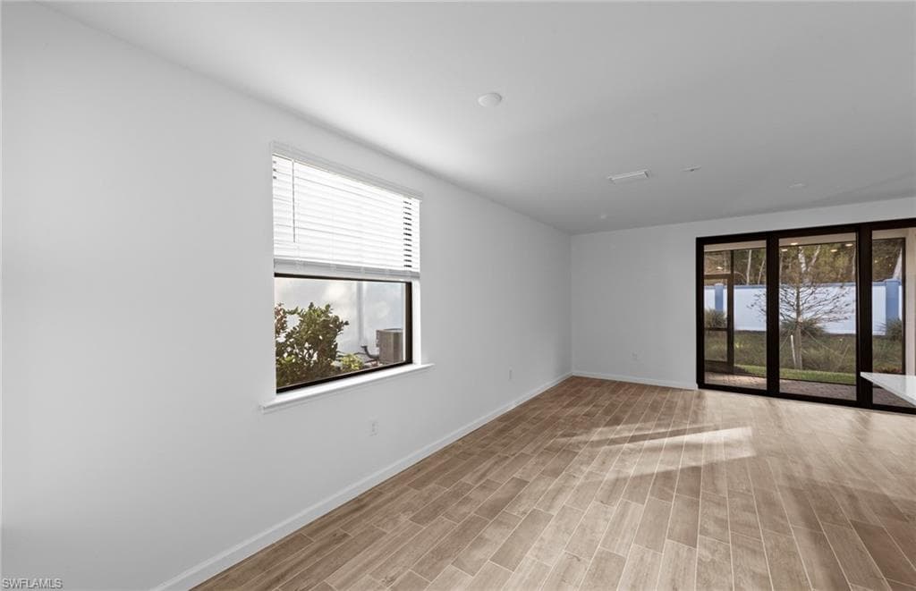 27893 Radiant CT, BONITA SPRINGS FL 34135-9