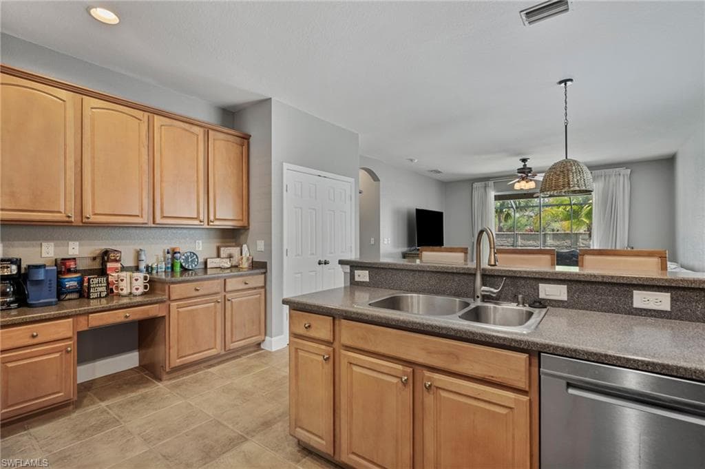 9670 Gladiolus Preserve CIR, FORT MYERS FL 33908-6