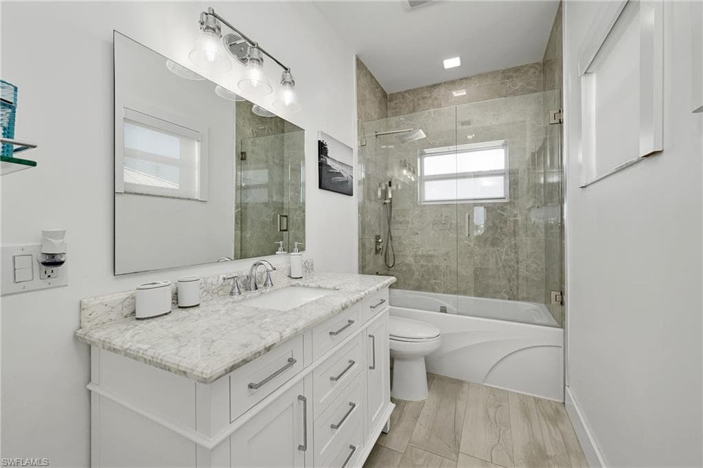 141 El Capitan DR, ISLAMORADA FL 33036-16