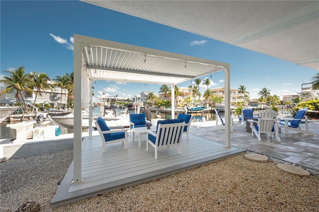 141 El Capitan DR, ISLAMORADA FL 33036-36