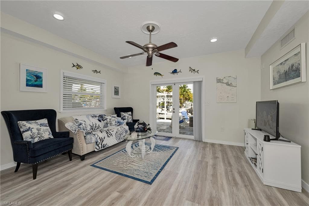 141 El Capitan DR, ISLAMORADA FL 33036-30