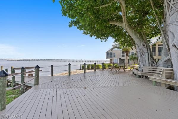 819 James ST, FORT MYERS FL 33916-16